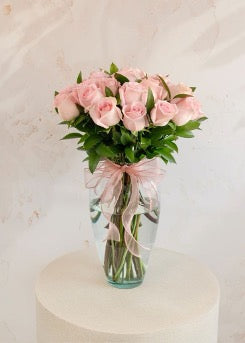 Blush Bloom – 12 Blush Pink Roses in a Vase